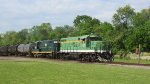 Ohio South Central Railroad (OSCR) 4537 & 104